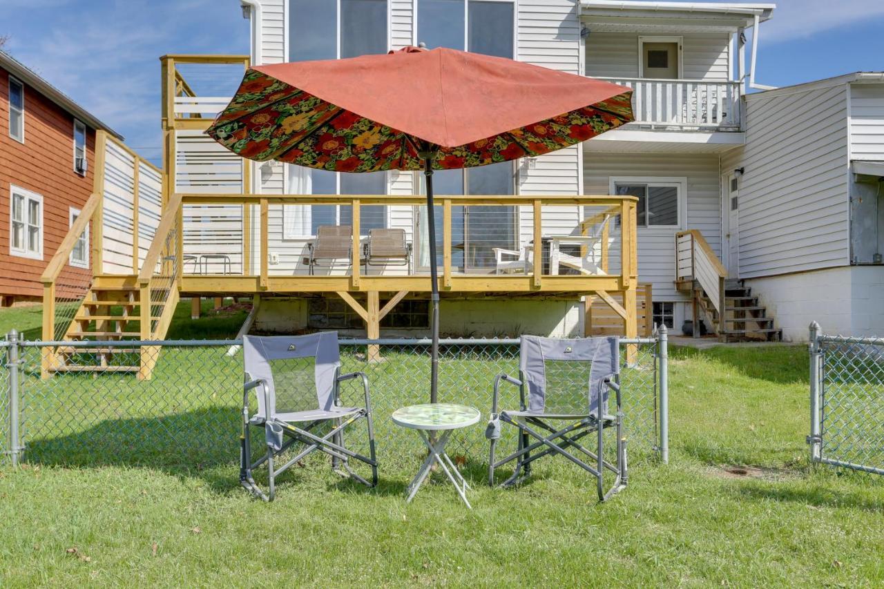 Holiday home Scenic On The Delaware River, Pet-friendly!